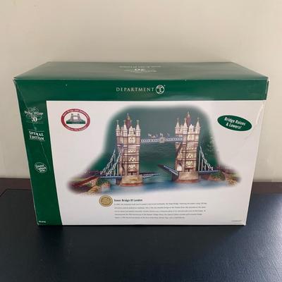 LOT 118 M: Department 56 Historical Landmark Series Dickens Village "Tower Bridge Of London"