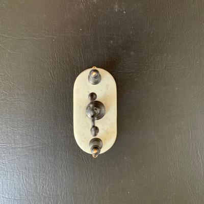 LOT 119 M: Department 56 Dickens Village Series "Horses At The Lampguard" & NIP "Red Lion Pub Beer Wagon"