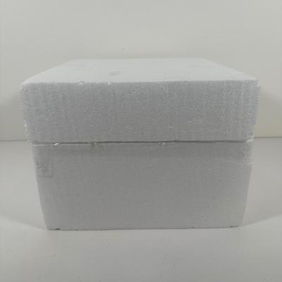 LOT 121U: Christmas Collection - Thomas Kinkade/Bradford Exchange The Comfort Of Christmas Light Uo The Holidays & More!