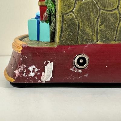 LOT 121U: Christmas Collection - Thomas Kinkade/Bradford Exchange The Comfort Of Christmas Light Uo The Holidays & More!