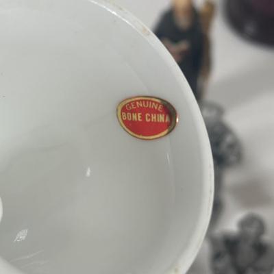 LOT 122U: Religious Home Decor Collection - Department 56, Enesco & More