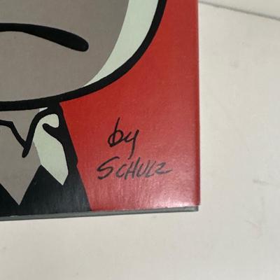 LOT 127U: Charlie Brown/Peanuts Home Decor Collection