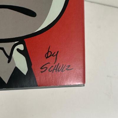 LOT 127U: Charlie Brown/Peanuts Home Decor Collection