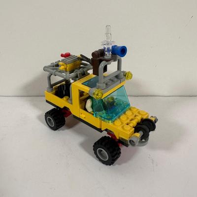 LOT 128U: Lego Collection!