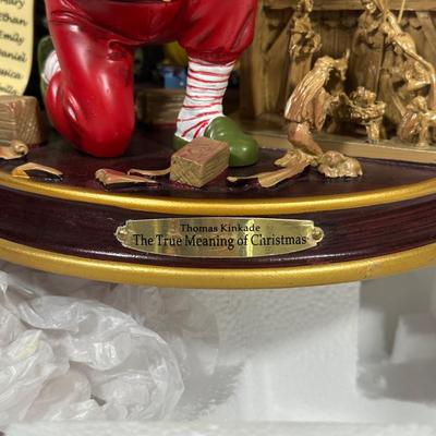 LOT 135U: The Bradford Exchange/Thomas Kinkade Narrative Santa Figurine