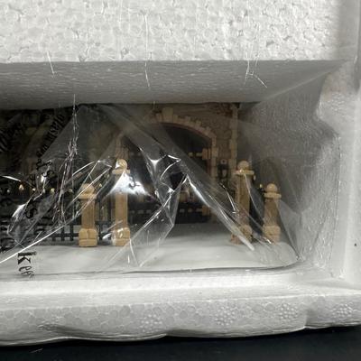 LOT 140U: Department 56 Dickens Village Series - Cartwright Coach Builders