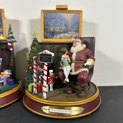 LOT 141U: The Bradford Exchange/Thomas Kinkade Light Up The Holidays Sculptures - The Beauty/The Charity Of Christmas