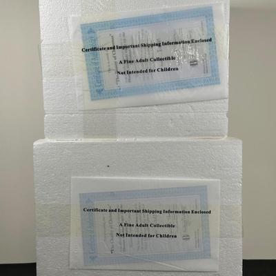 LOT 141U: The Bradford Exchange/Thomas Kinkade Light Up The Holidays Sculptures - The Beauty/The Charity Of Christmas