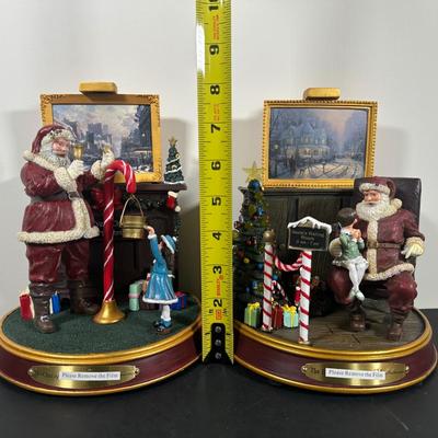 LOT 141U: The Bradford Exchange/Thomas Kinkade Light Up The Holidays Sculptures - The Beauty/The Charity Of Christmas