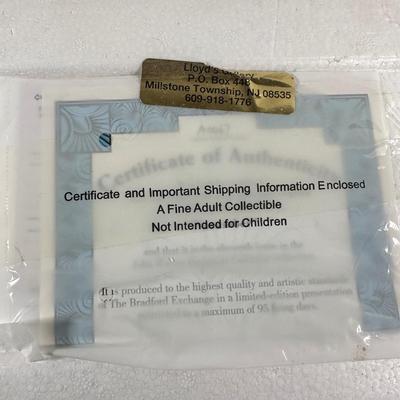 LOT 160U: The Bradford Exchange John Wayne Perpetual Calendar (6 of 12)