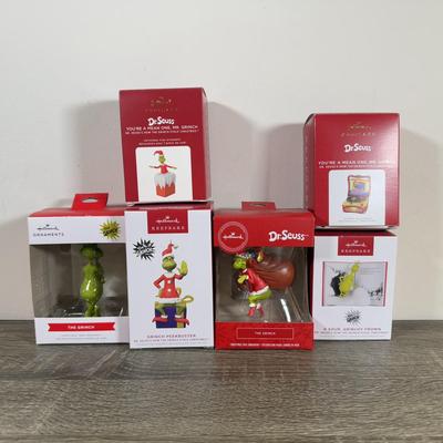 LOT 207M: Dr. Seuss' The Grinch Hallmark Ornaments in Boxes - Record Player, Peekbuster & More