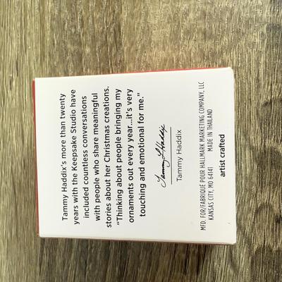 LOT 208M: Peanuts Christmas Decor - Department 56 "The Perfect Tree" & Hallmark Keepsake Ornaments