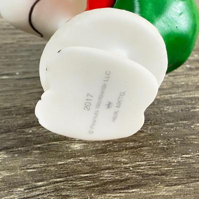 LOT 208M: Peanuts Christmas Decor - Department 56 "The Perfect Tree" & Hallmark Keepsake Ornaments