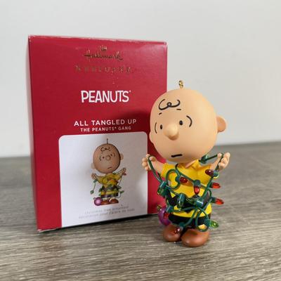 LOT 208M: Peanuts Christmas Decor - Department 56 "The Perfect Tree" & Hallmark Keepsake Ornaments