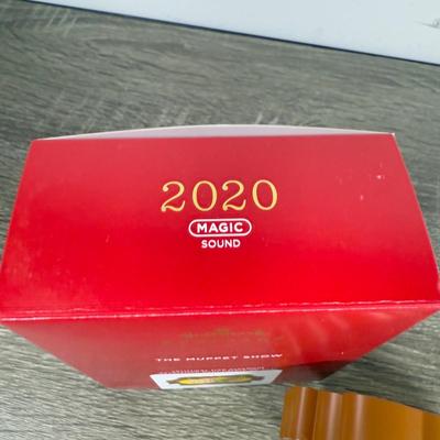 LOT 209M: Palisades The Muppet Christmas Carol Playset NIB w/ Muppets Hallmark Keepsake Ornaments