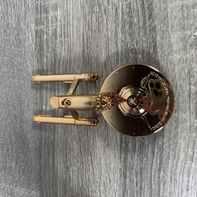 LOT 210M: Hallmark Keepsake Power Cords & Ornaments - Wizard of Oz, Star Trek, Superman & Member Exclusive Snowflake