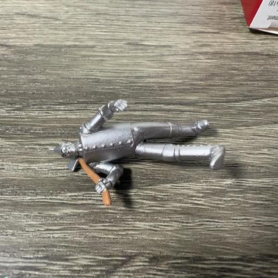 LOT 210M: Hallmark Keepsake Power Cords & Ornaments - Wizard of Oz, Star Trek, Superman & Member Exclusive Snowflake