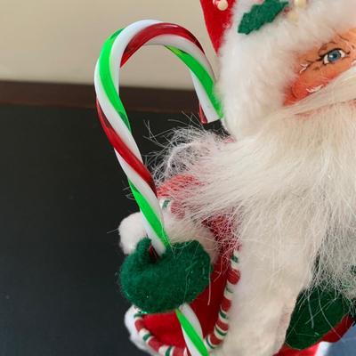 LOT 222 M: Annalee Mobilitee Friar Doll & 2005 Santa Doll