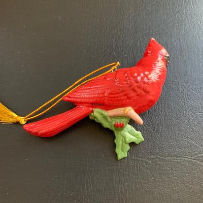 LOT 223 M: Lenox Collection: Electric Blow Out The Lights Santa, Cardinal, & The Grinch Ornaments