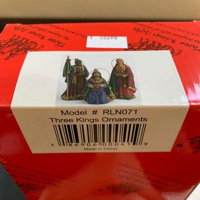 LOT 224 M: 3 Kings Collection Simonetti Fonttanini Resin Figures, Three Kings Gifts Ornaments, The Gifts Of Christmas Display Boxes,...