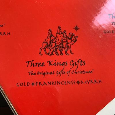 LOT 224 M: 3 Kings Collection Simonetti Fonttanini Resin Figures, Three Kings Gifts Ornaments, The Gifts Of Christmas Display Boxes,...