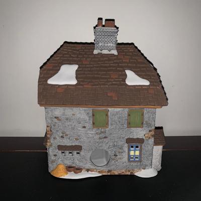LOT 227 M: Department 56 Dickens Village Series "48 Doughty St. Home Of Charles Dickens" & "Sir John Falstaff Inn"