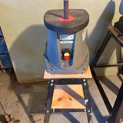 Wood River Oscillating Spindle Sander (B2-ES)