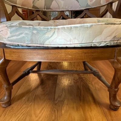 Beautiful Barrel Style Lounge or Reading Chair