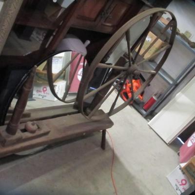 Antique Spinning Wheel