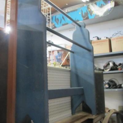Wooden Quilt Rack