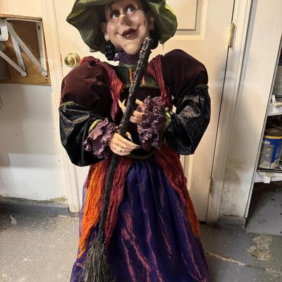 Large Standing Witch & Scarecrow (B4-HS)