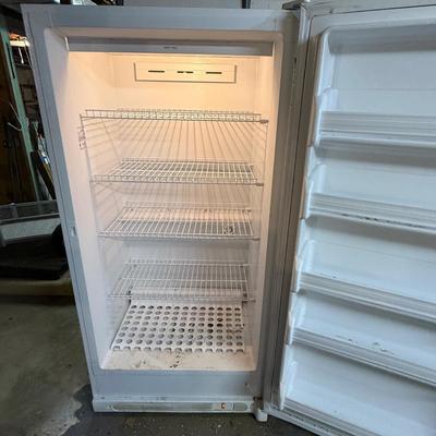 Frigidaire Commercial Freezer (B4-HS)