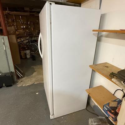 Frigidaire Commercial Freezer (B4-HS)