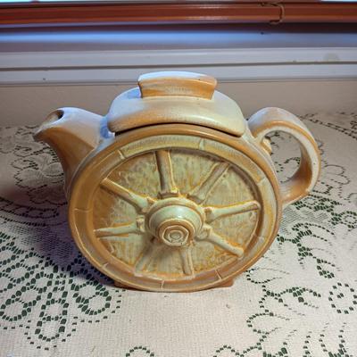 FRANKOMA 94T TEAPOT WITH CREAM AND SUGAR SET