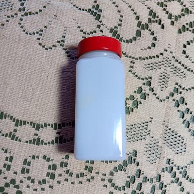 GRIFFITHS RETRO MILK GLASS SPICE JARS IN WALL HUNG OR COUNTER TOP RACK