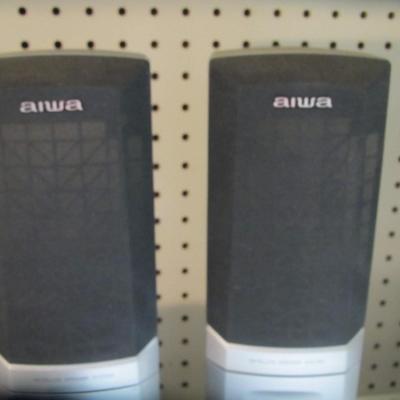Samsung Aiwa Model SX-S80 Phillips Onkyo Model D-30Speakers