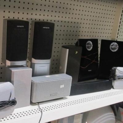 Samsung Aiwa Model SX-S80 Phillips Onkyo Model D-30Speakers