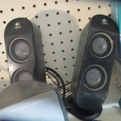 Computer Accessories Cordless Desktop EC110 Dell & Logitech Speakers