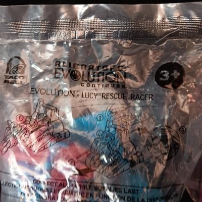 MOSTLY WENDY'S OLDER SEALED KIDS MEAL TOYS