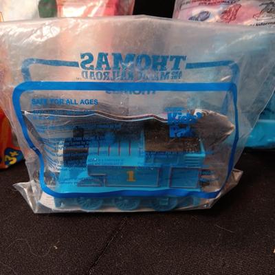 MOSTLY WENDY'S OLDER SEALED KIDS MEAL TOYS