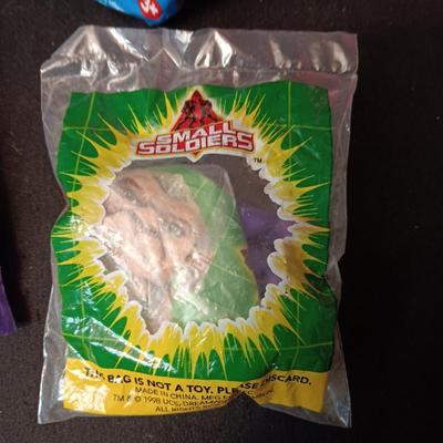 MOSTLY WENDY'S OLDER SEALED KIDS MEAL TOYS
