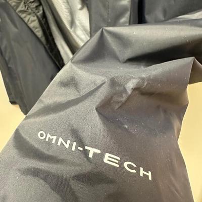 Men’s Wind Breakers and Sporty Jacket including Nike, Columbia and Callaway