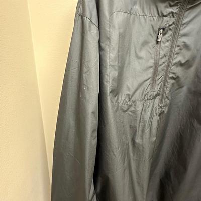 Men’s Wind Breakers and Sporty Jacket including Nike, Columbia and Callaway