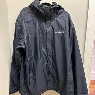 Men’s Wind Breakers and Sporty Jacket including Nike, Columbia and Callaway