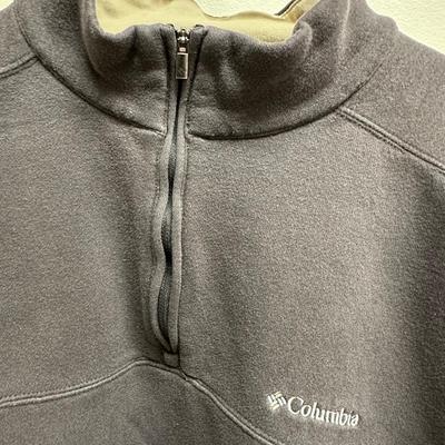 Men’s Columbia Vests and Pullover Sweaters