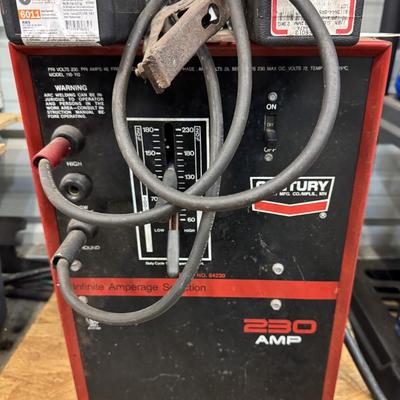 CENTURY 230 AMP AC WELDER, RODS