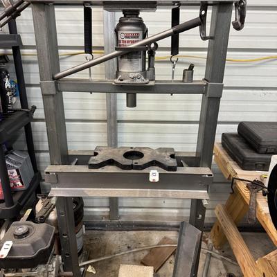 CENTRAL MACHNARY 20 TON SHOP PRESS
