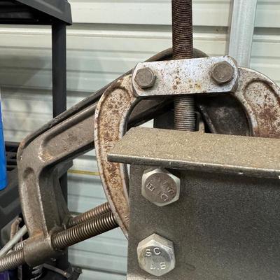 CENTRAL MACHNARY 20 TON SHOP PRESS