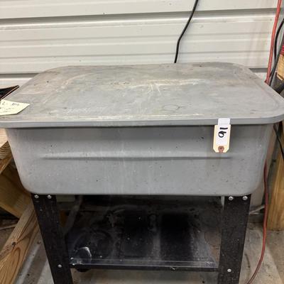 CENTRAL MACHINARY PARTS WASHER W/PUMP