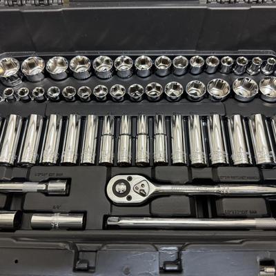 PITTSBURG 301 PC TOOL SET W/CASE